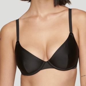 *NEVER WORN* BLACK PLUNGE CUUP BRA SIZE 34E
